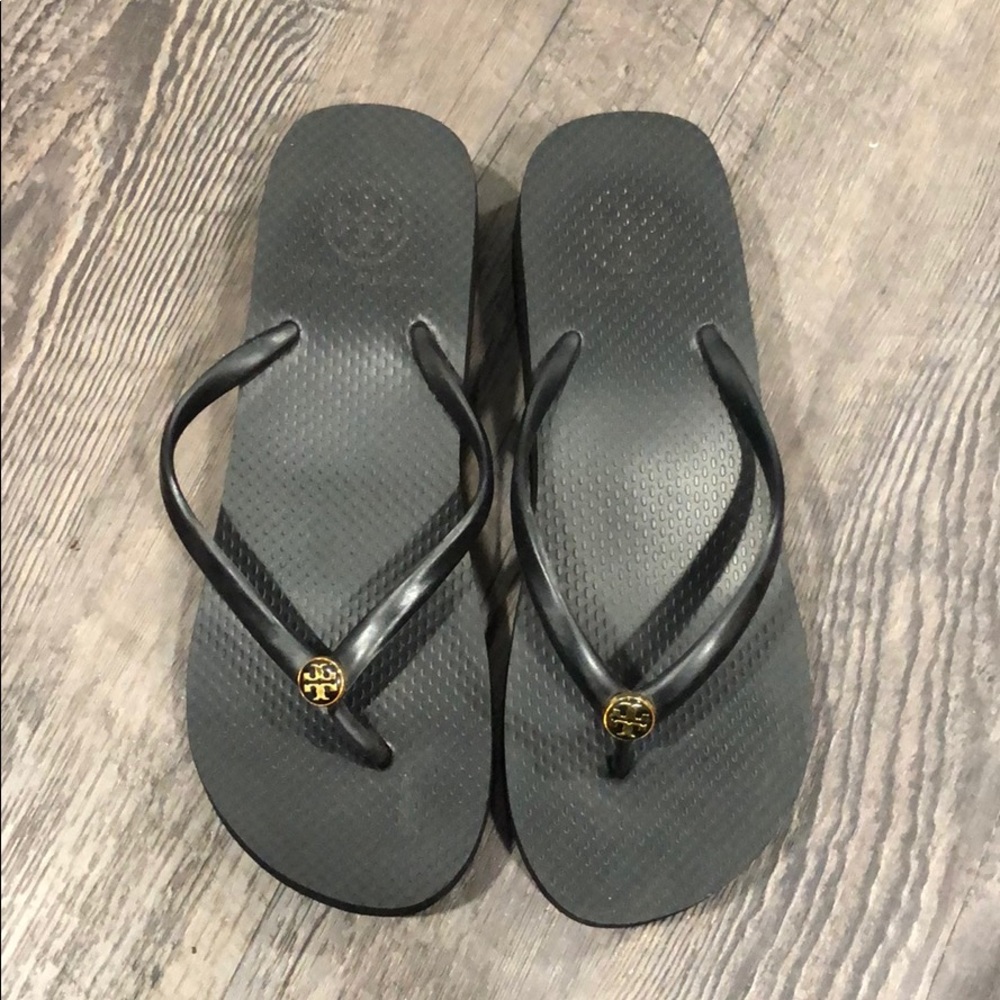 Tory Burch wedge flip flop